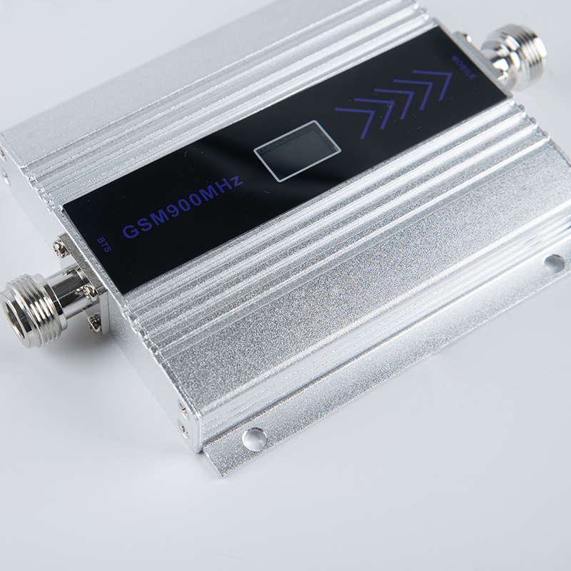 汤原家用单频手机信号增强器100㎡